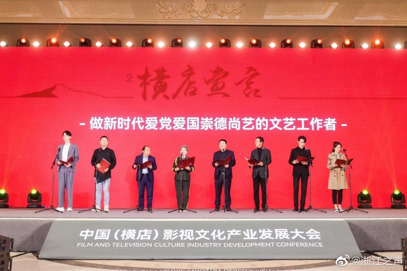 组装机械恐龙3